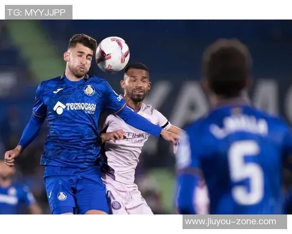 莱比锡大胜切尔西五球零封点球大战瞬间点燃全场激情解析